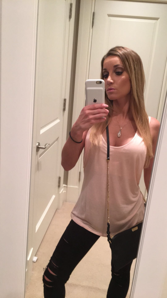 Jeana Pvp Snapchat Cleavage 7 Pics Sexy Youtubers 